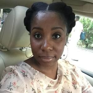 Meet your Posher, Sabrina